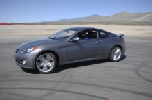 Hyundai Genesis Coupe 2010 104